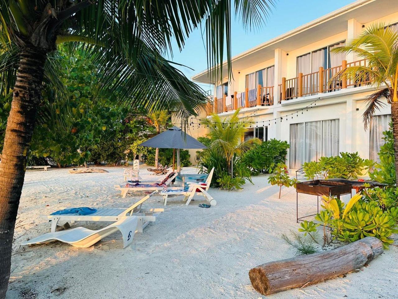 The Sunset Villa Dhiffushi Esterno foto
