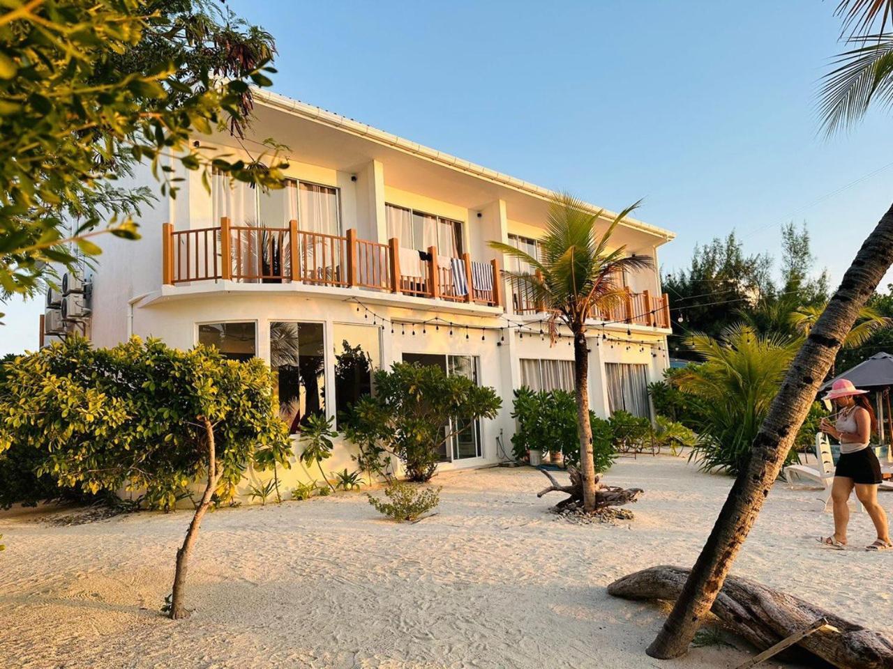 The Sunset Villa Dhiffushi Esterno foto