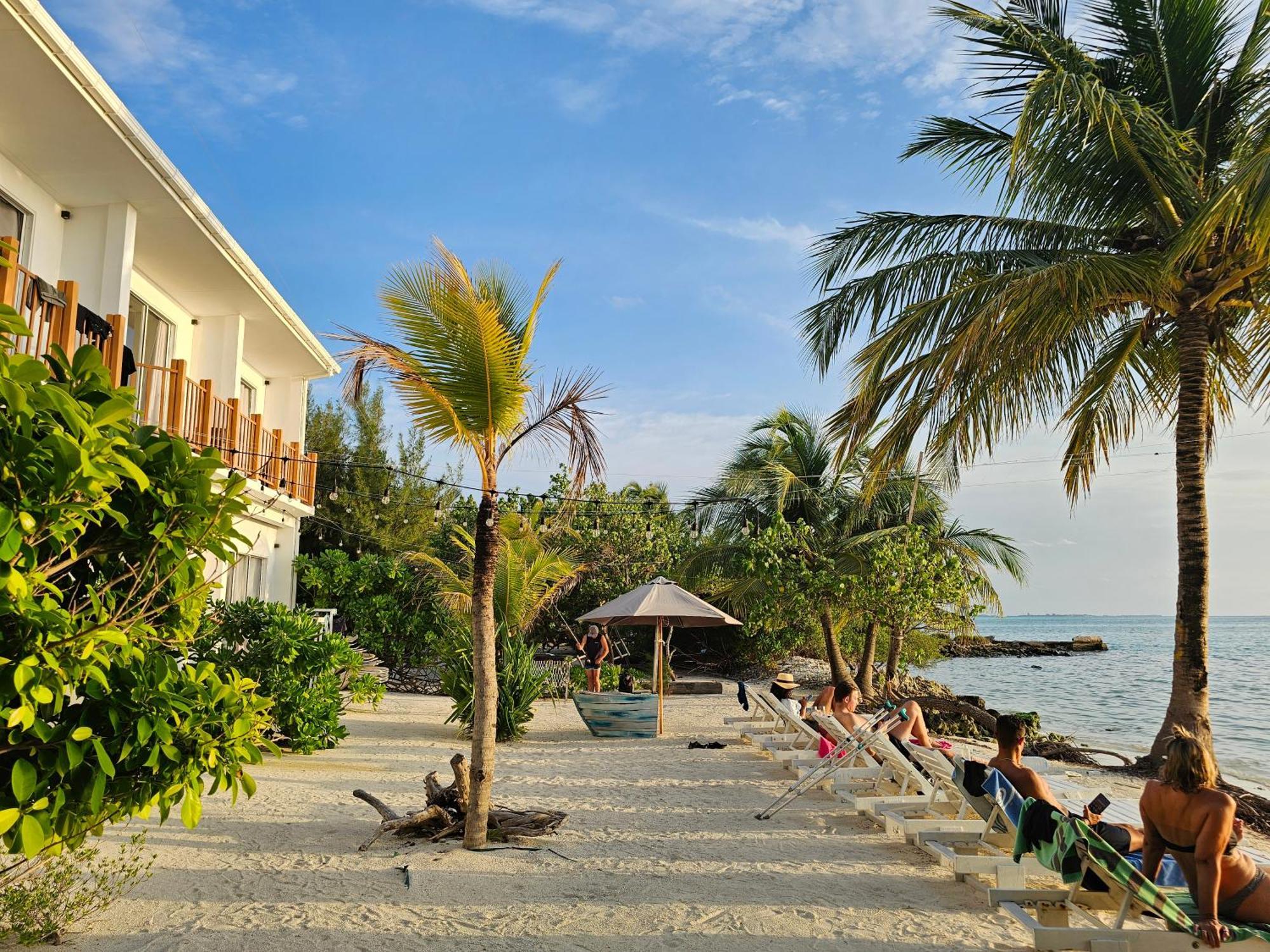 The Sunset Villa Dhiffushi Esterno foto